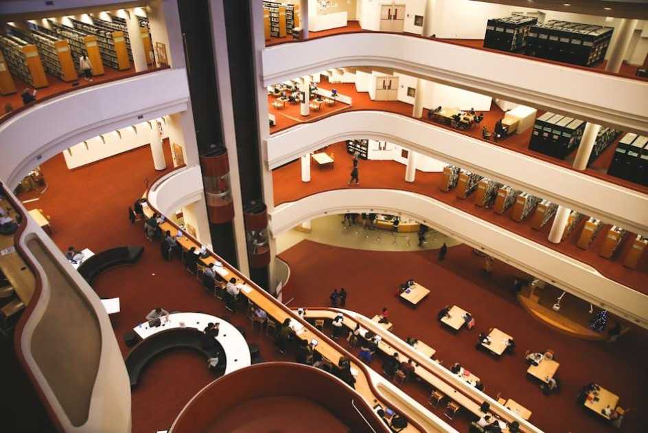 Canada Student Visa Process 2025: Eligibility, Documents & Processing Time